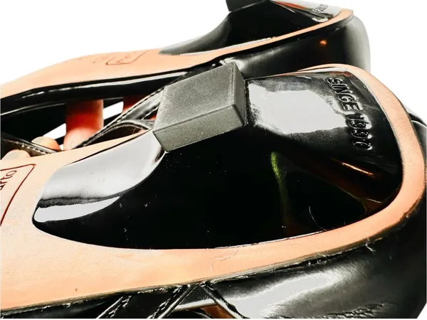 Franco Sarto Petunia Pointed Toe Kitten Heel Pumps Black Patent Size 7 - Image 6