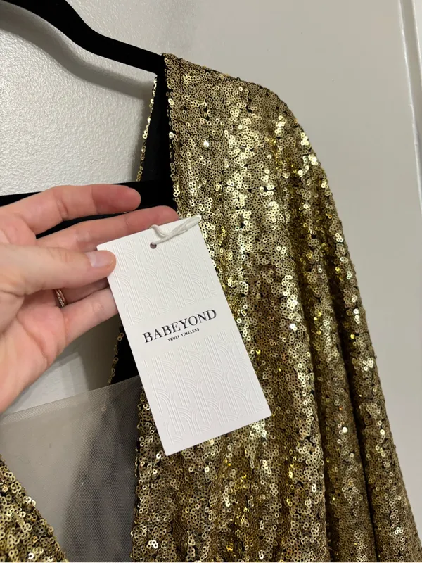 NEW BABEYOND Scoop Neck Sheer Angel Sleeve Maxi Dress Gold Sequin - Size 2X - Image 6