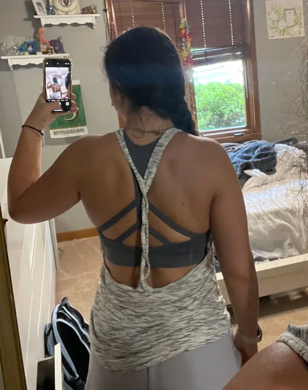 Lululemon Tank Built-In Sports Bra - Image 3