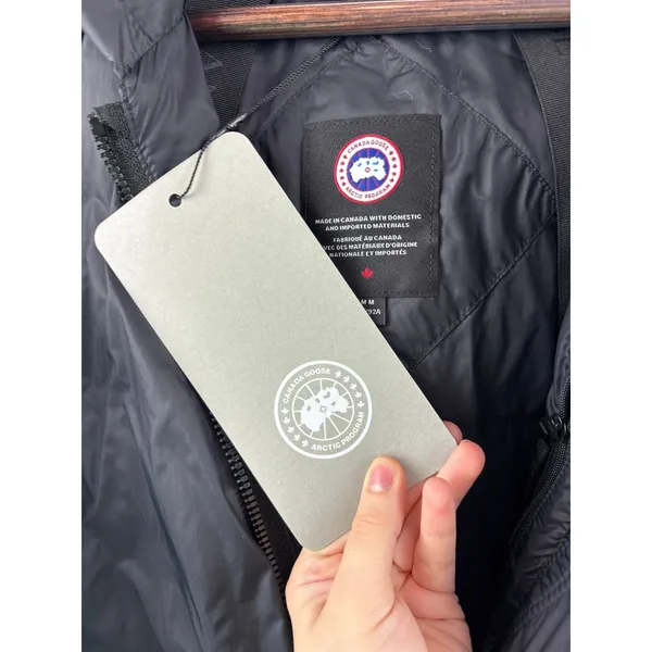 Women’s Canada Goose Medium Black Puffer Raincoat - Image 4