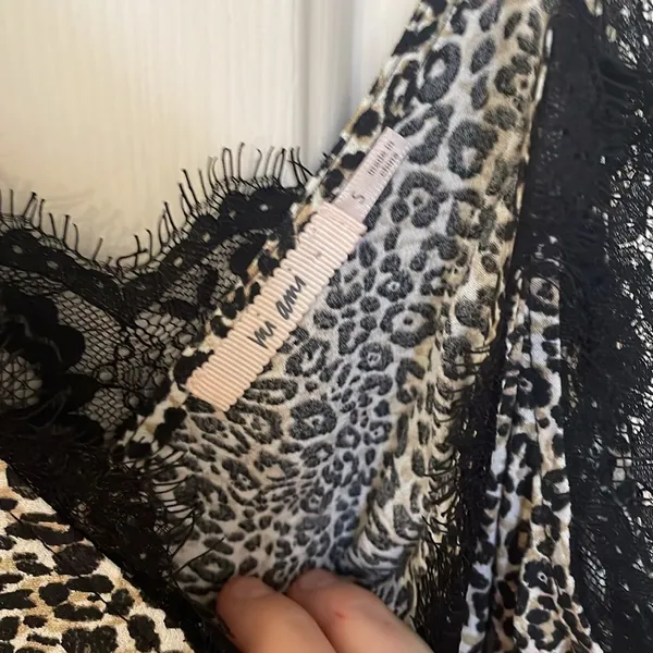 Cheetah lace top Brown - Image 2