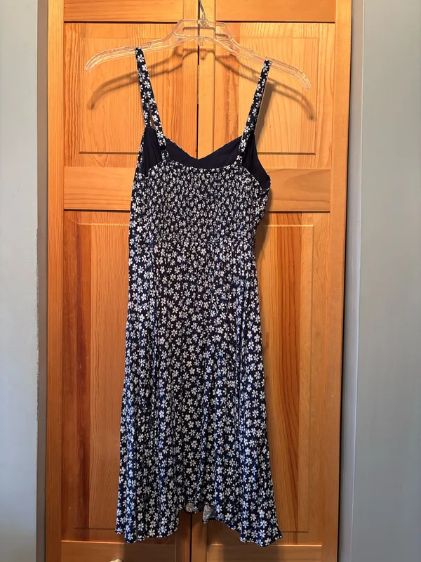 Old Navy Floral Dress - Image 6