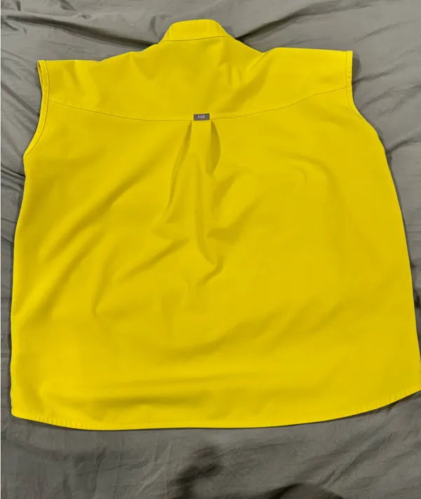 Limited Edition FIGS set in Lifesaver Yellow - Image 3