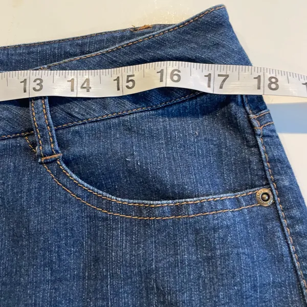 Beau Dawson Denim Jean Shorts Women’s Size 12 Blue Stretch Comfort - Image 10