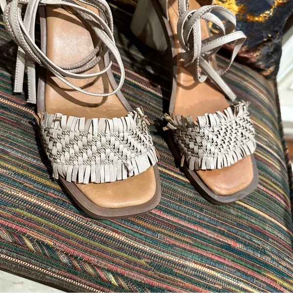 Franco Sarto Rina Leather Fringed Ankle-Tie Sandals size 8.5 - Image 3