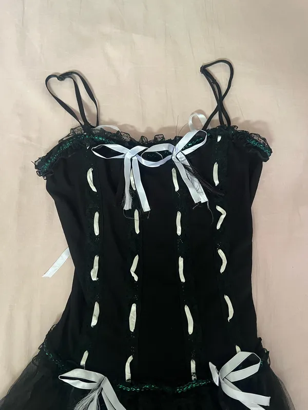 Black and white corset bow dress - Image 2