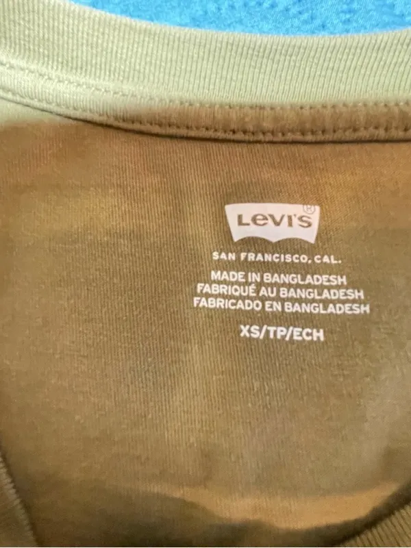 Levi's‎ Olive Green Crewneck Graphic Tee with Nature Print - Image 7