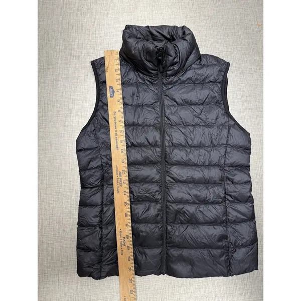 Uniqlo Ultra Light Down Vest Womens Small Black‎ Good Puffer Quilted Full Zip - Image 3