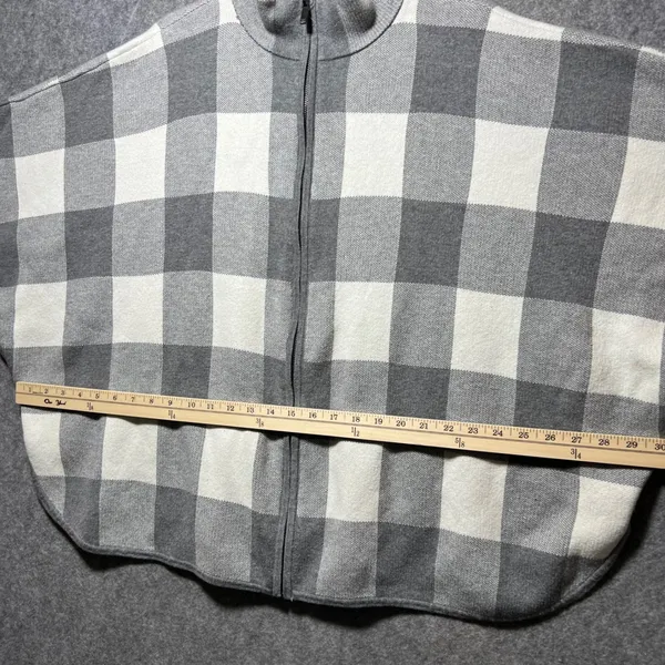 Jones‎ New York Sweater Poncho Cape Grey White Buffalo Plaid Full Zip Front L/XL - Image 5