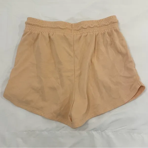 H&M light orange/peach colored lounge‎ shorts size medium - Image 4
