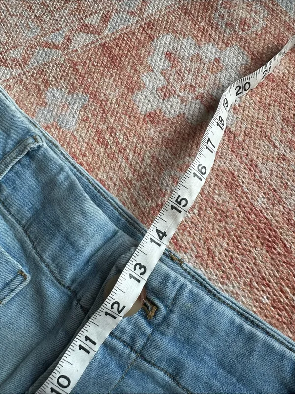 Anthropologie Maeve the Colette wide leg cropped jean light wash size 34 - Image 9