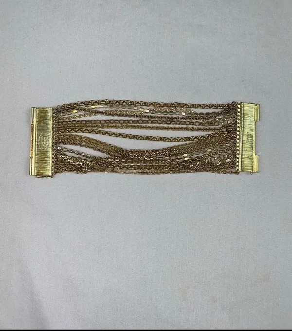 Gold Gem Bracelet - Image 9