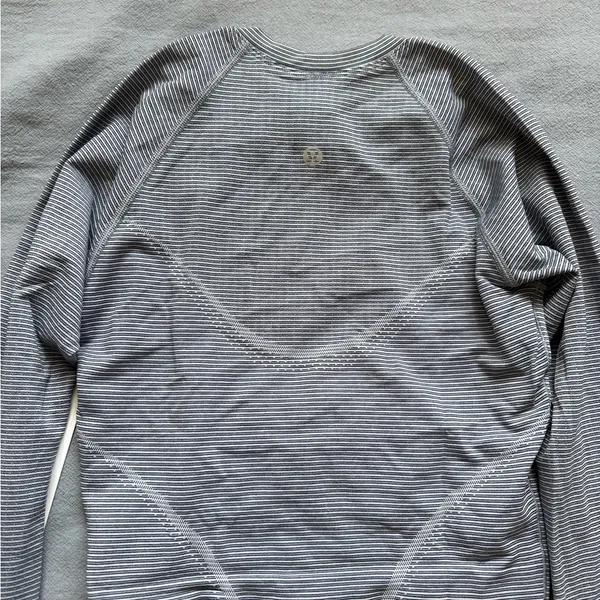 lululemon athletica swiftly tech cropped long sleeve shirt - Image 5