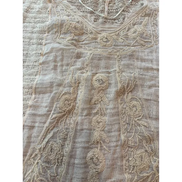 Free People‎ White Embroidered Mesh Knit Oversized Boho V-Neck Top Medium - Image 6