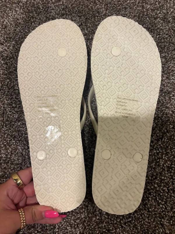 Brand new Tory Burch Flip Flops - Image 4