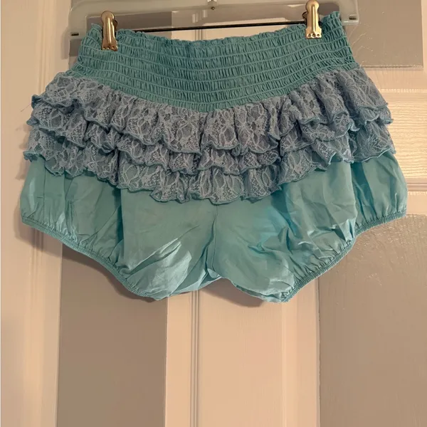 Urban Outfitters Merritt Bloomer Shorts - Image 3