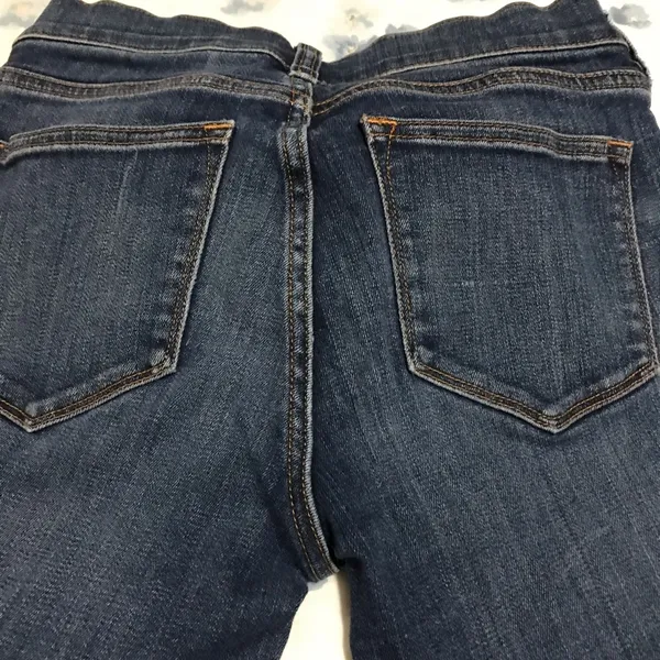J crew women Skinny Leg Jeans Low Waist size 24/26 True Color Is Pic 10. - Image 3