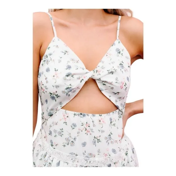 New Connection Floral‎ Cutout Mini Dress White Multi Tiered Lace Trim Large NWT - Image 3