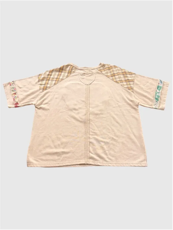Women's Easel Plaid Floral Print Peach Heart Patched Top M/L - Image 3