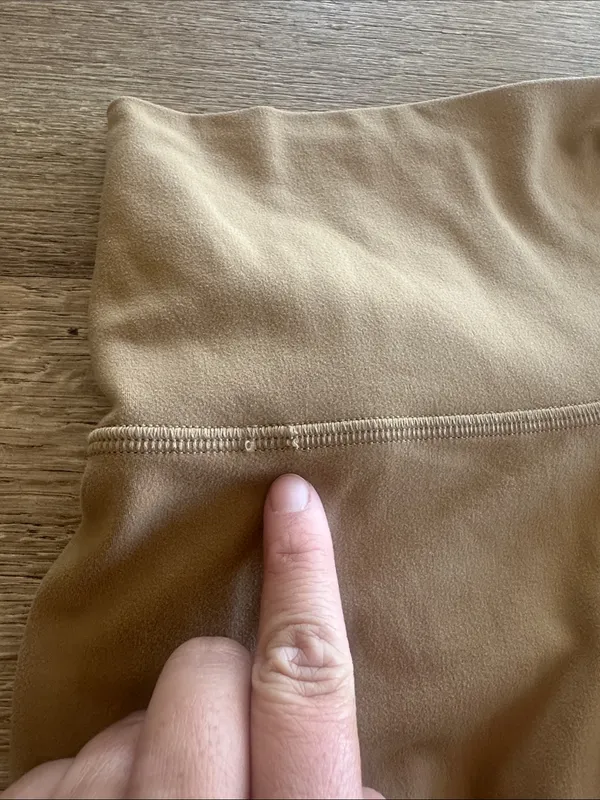 Tna Aritzia caramel‎ tan leggings size small - Image 5