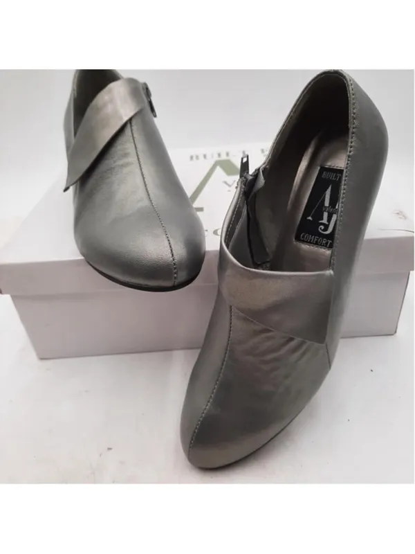 AJ Valenci Leather Shooties Comfort Shoes Boots 7.5 M Pewter - Image 4