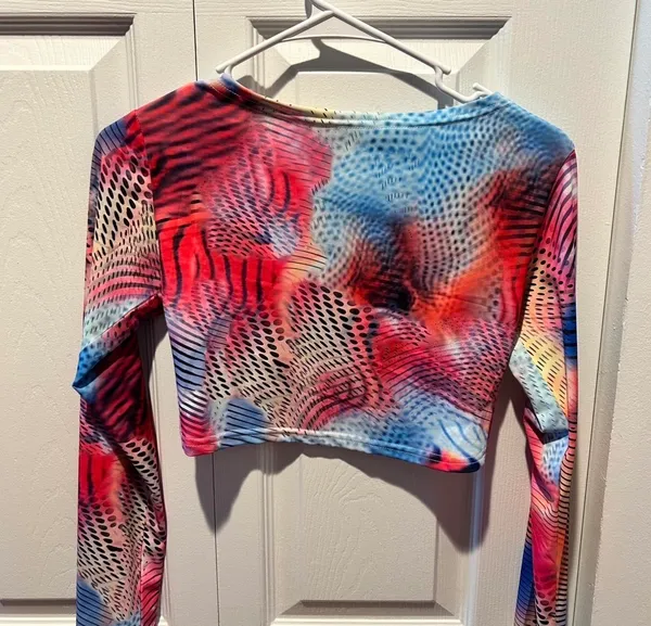 Long Sleeve Backless Edikted Top - Image 4