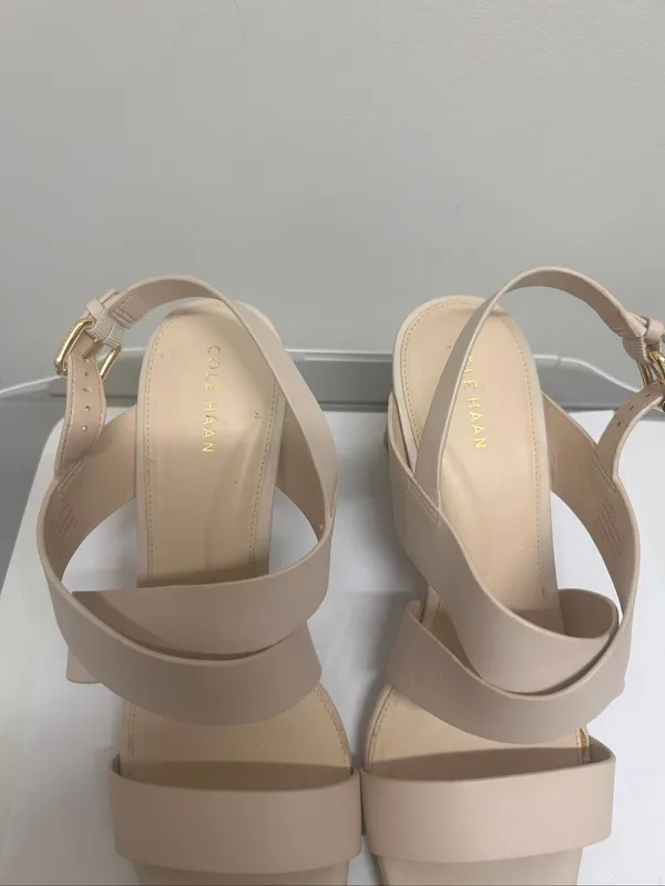 Cole Haan Women’s Cynthia Block Heel Sandal Beige Size 9B - Image 16