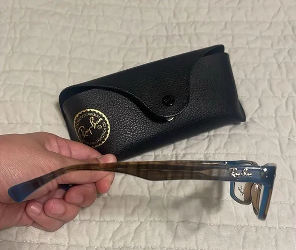 Ray Ban blue/brown eye glasses, new - Image 3