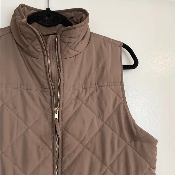 Thread & Supply Quilted Brown Sleeveless Vest - Image 5