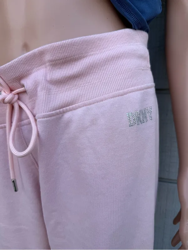 Women’s DKNY logo rhinestone drawstring sport pink jogger sweatpants size small - Image 2