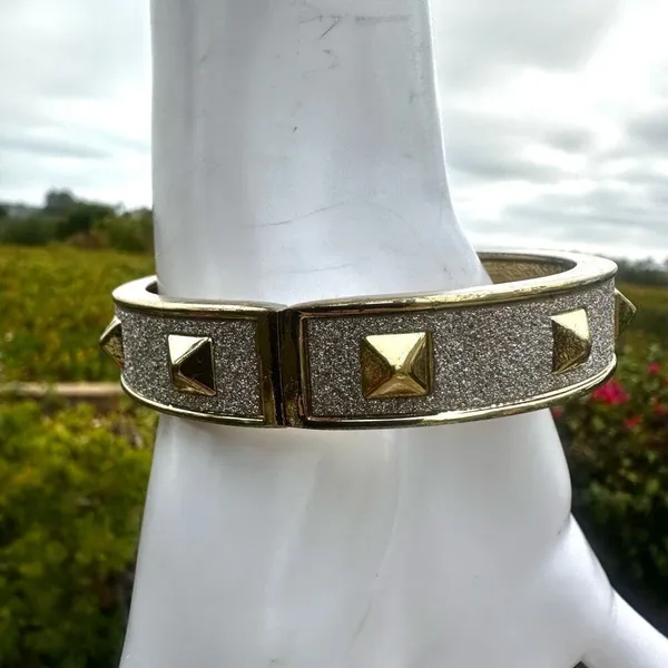 Silver and gold tone sparkly bangle hinged bracelet - Image 3