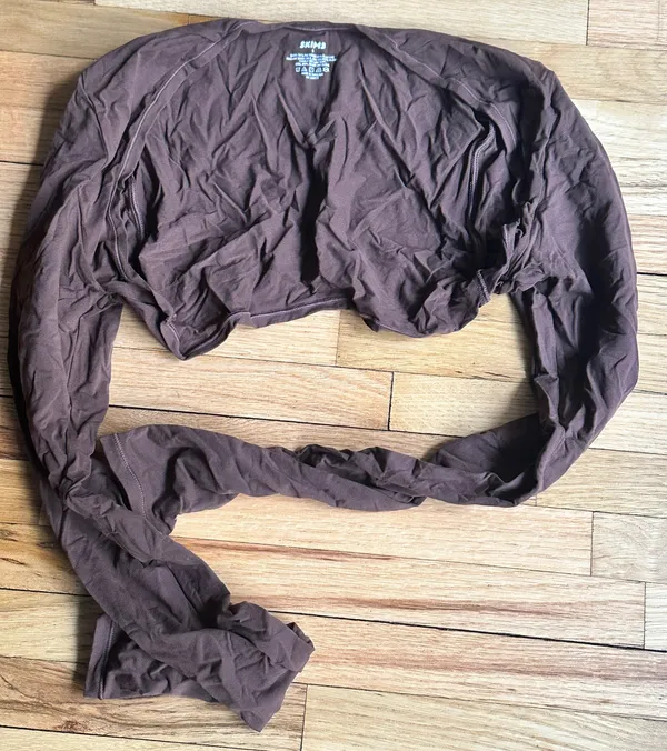 SKIMS NWOT Fits Everybody Shrug in Cocoa - Image 3