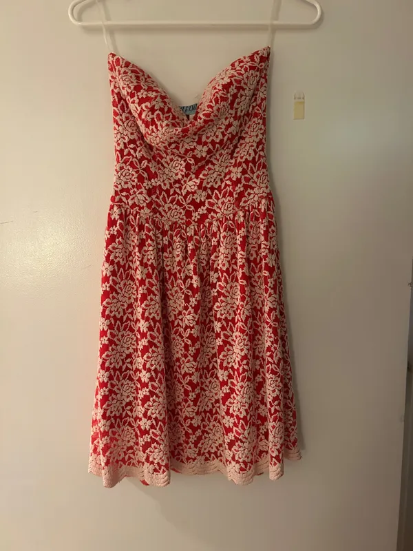 Red and White Alma Be Strapless Dress - Image 2