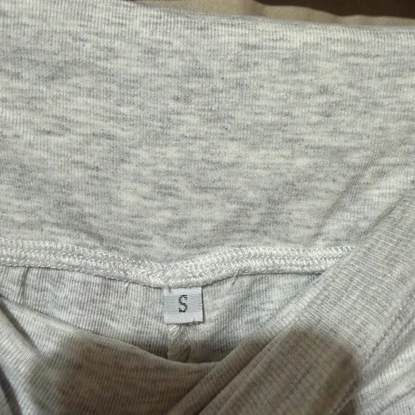 Light grey wide leg sweatpants - Image 2
