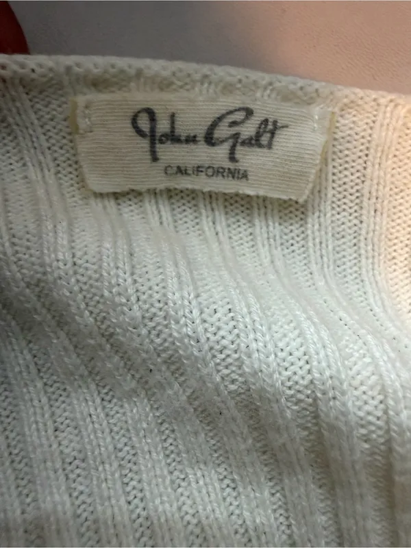 Brandy Melville John Galt Cream Ribbed V Neck Sweater Top Size M Long Sleeve - Image 7