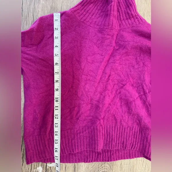 Free People‎ magenta cashmere mock neck sweater size xs - Image 5
