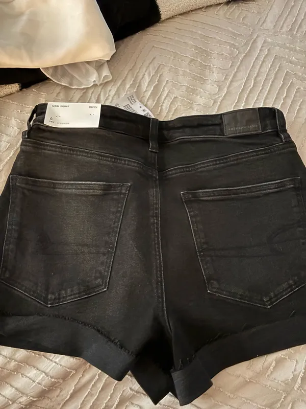 American Eagle Shorts - Image 4