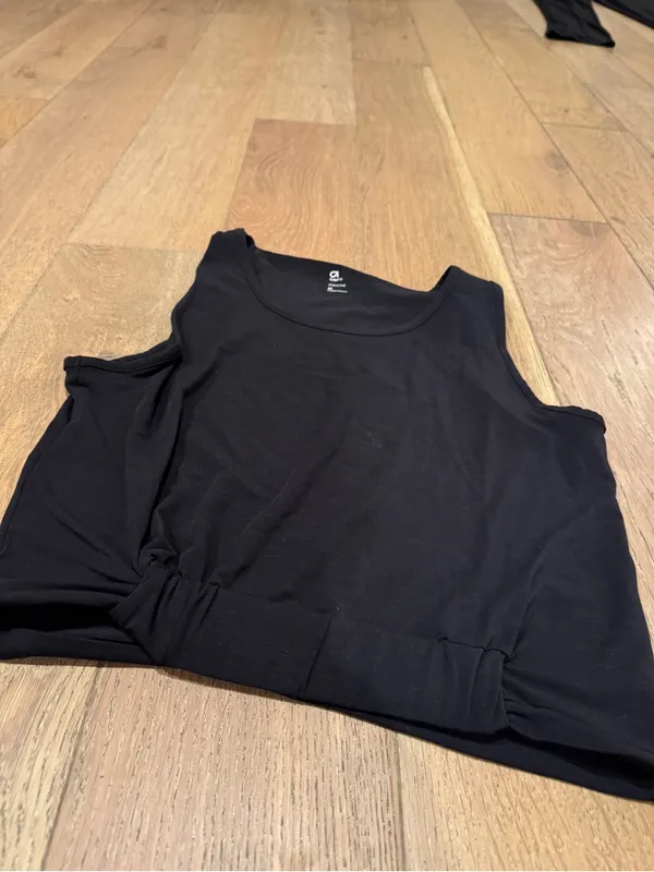 GapFit Black Cinched Tank - Image 5