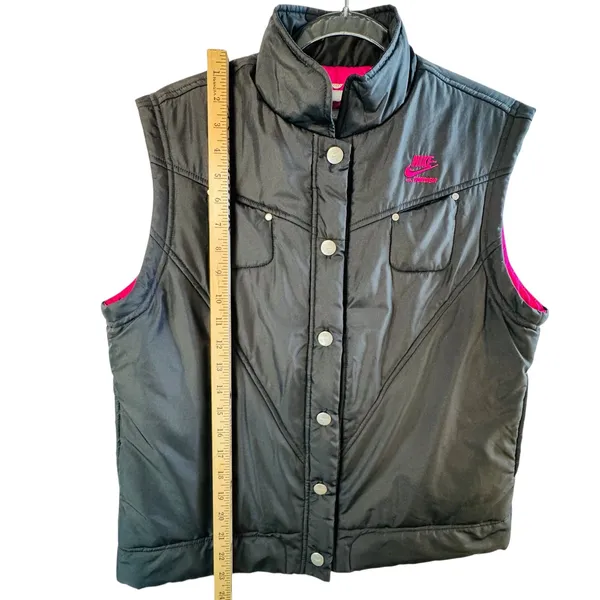 Nike Sportswear Vest Puffer Sleeveless Full Snap Black Pink L‎ Fuschia Gorpcore - Image 8