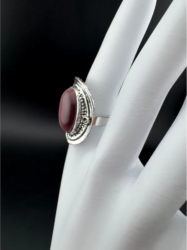 Unique Oval Pink Purple Stone Silver Tone Adjustable Ring - Image 4