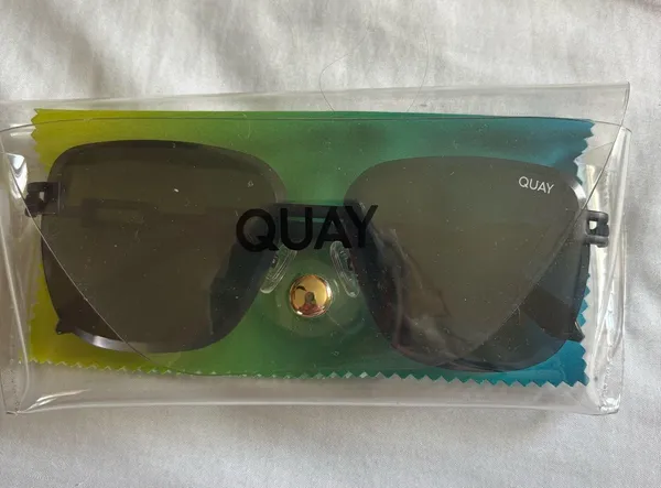 Quay Australia Sunglasses - Image 5