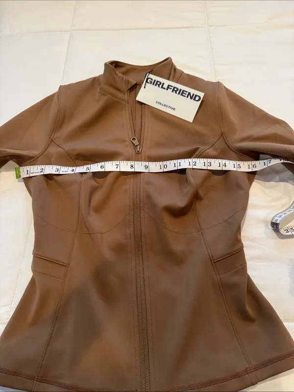Girlfriend Collective track coat size S - Image 5