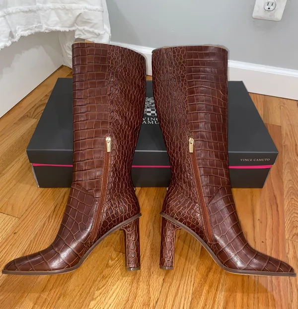Vince Camuto Knee Leather Boots - Image 5