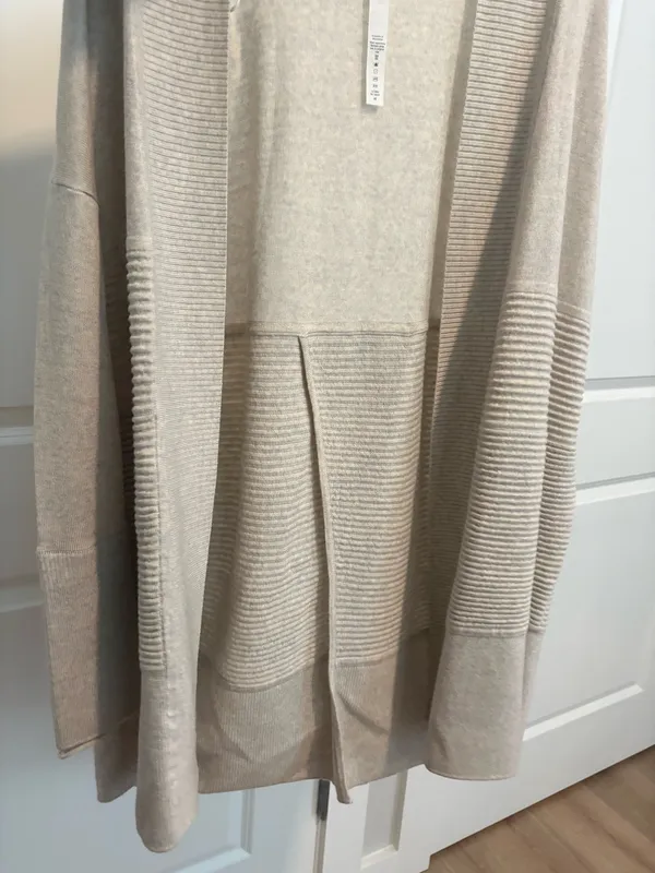Lululemon Cardigan Sweater - Image 4