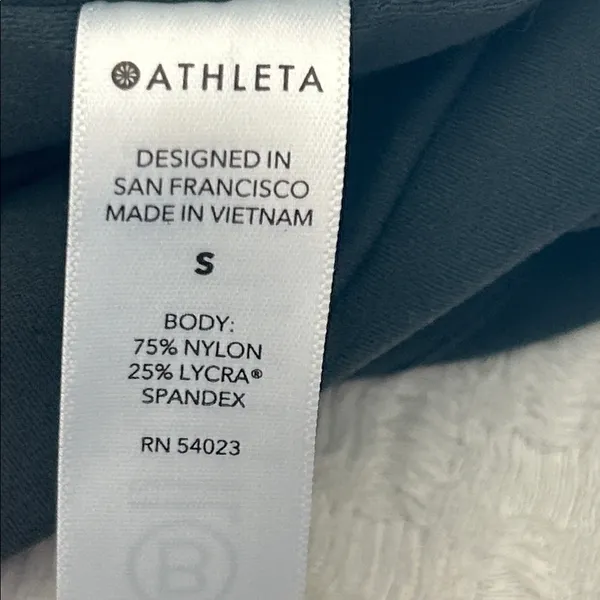Athleta Women's Gray Joggers - Image 13