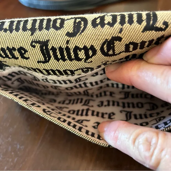 Juicy Couture Gothic Juicy Jacquard Wallet on a String Crossbody Purse EUC - Image 8