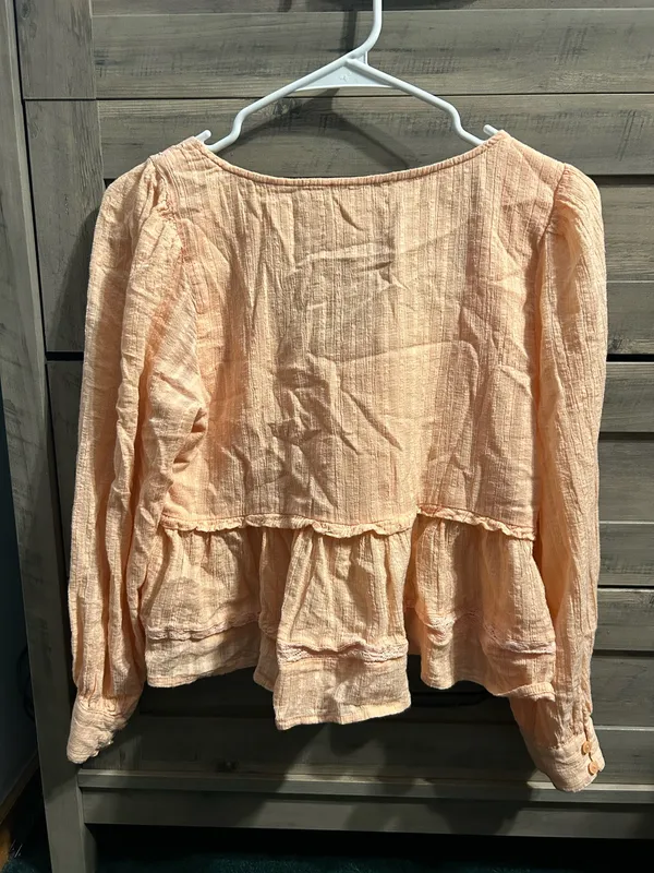 American Eagle Cropped Flowy Long Sleeve - Image 2