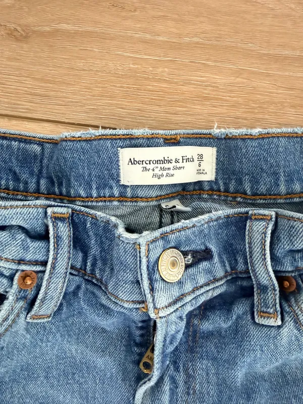 Abercrombie Shorts - Image 3