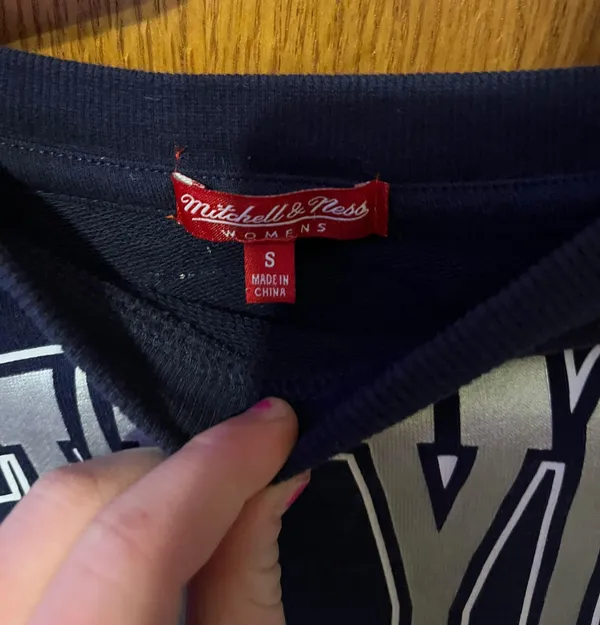 Mitchell & Ness New York Yankees Crewneck Sweatshirt - Image 2