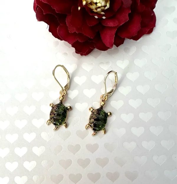 Green Turtle Earrings - Image 2